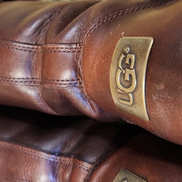 UGG Kensington boot, brown leather, size 8 - Picture 8 of 12